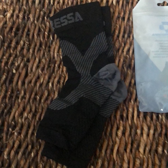 Compressa Toeless Compression Socks - Picture 4 of 4